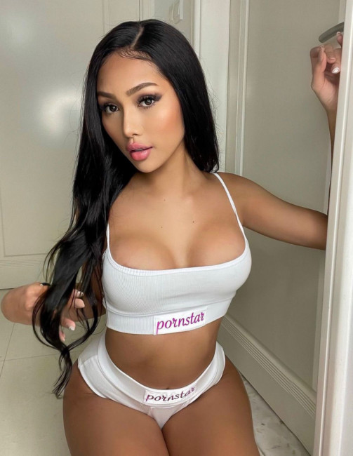 Chandigarh Escort Service near Hotel Hyatt residency